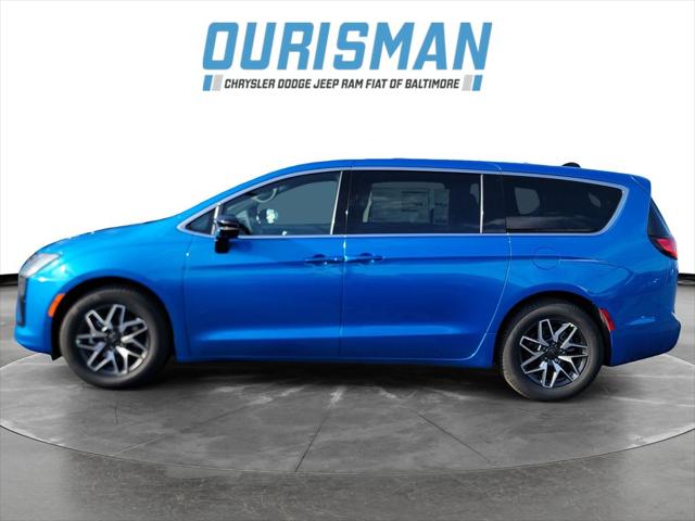 2027 Chrysler Pacifica PACIFICA LIMITED