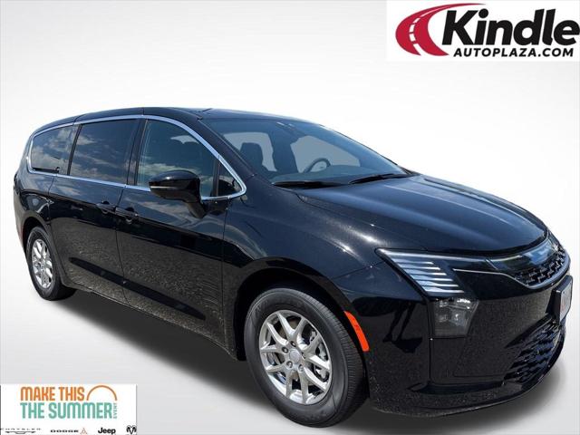 2027 Chrysler Pacifica Select for sale in Cape May Court House, NJ