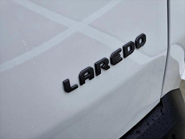 2026 Jeep Cherokee Laredo 4x4