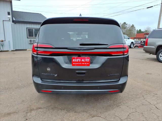 2022 Chrysler Pacifica Limited