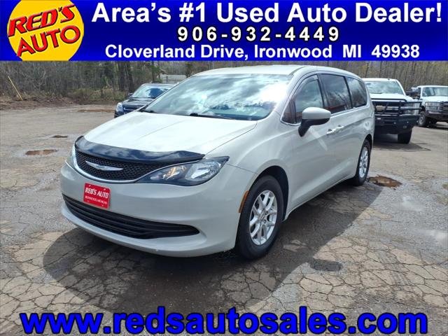 2017 Chrysler Pacifica Touring for sale in Ironwood, MI