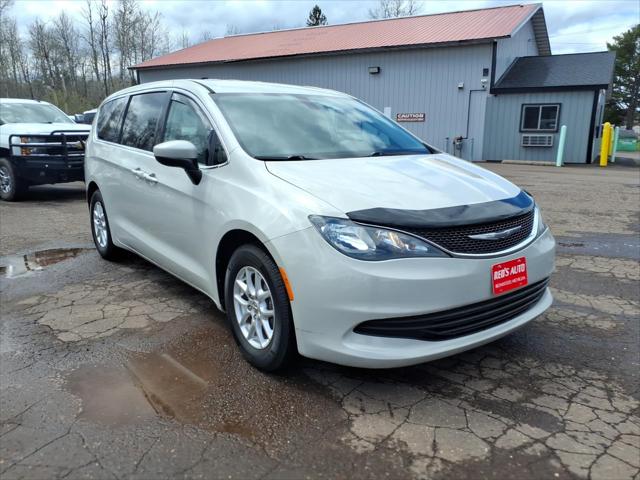 2017 Chrysler Pacifica Touring