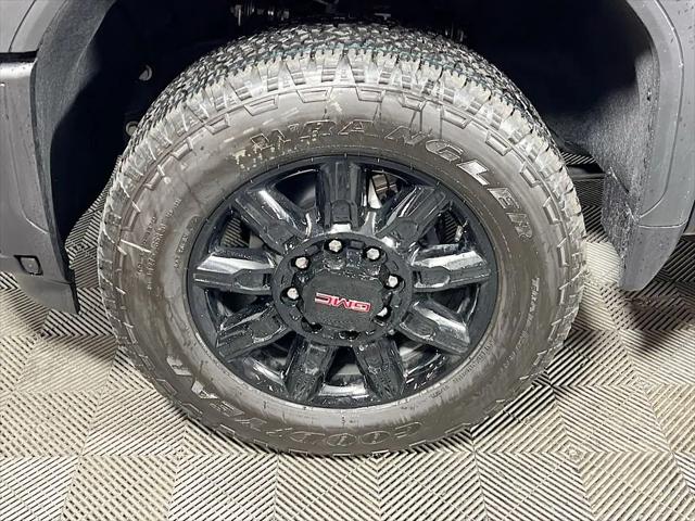 2026 GMC Sierra 2500HD Crew Cab, Standard Bed, AT4, 4WD