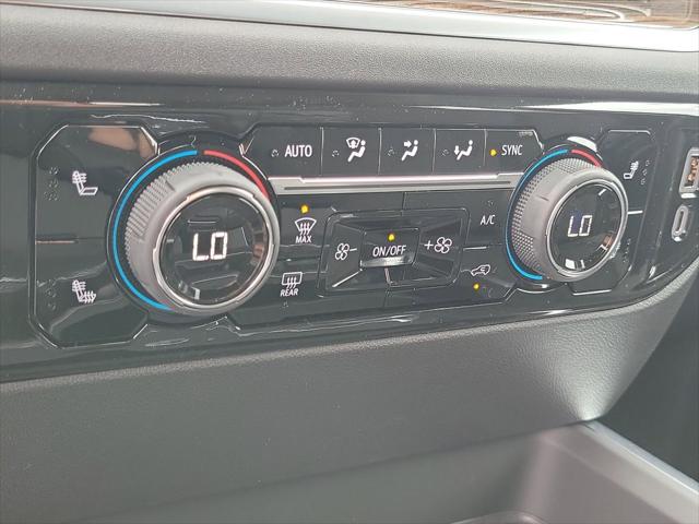 2026 Chevrolet Silverado 3500HD Crew Cab, Standard Bed, LT, 4WD