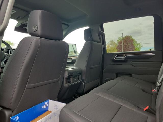 2026 Chevrolet Silverado 2500HD Crew Cab, Standard Bed, LT, 4WD