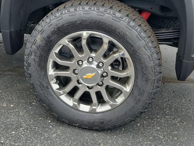 2026 Chevrolet Silverado 2500HD Crew Cab, Standard Bed, LT, 4WD