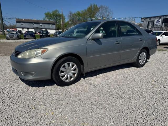 2005 Toyota Camry Base for sale in Saint Albans, WV