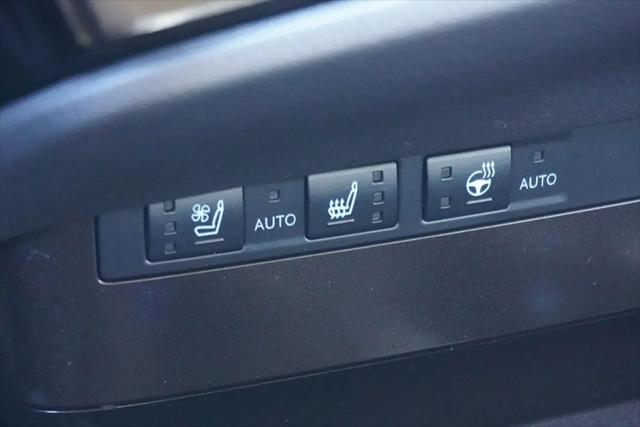 2025 Lexus ES 300h ES 300h