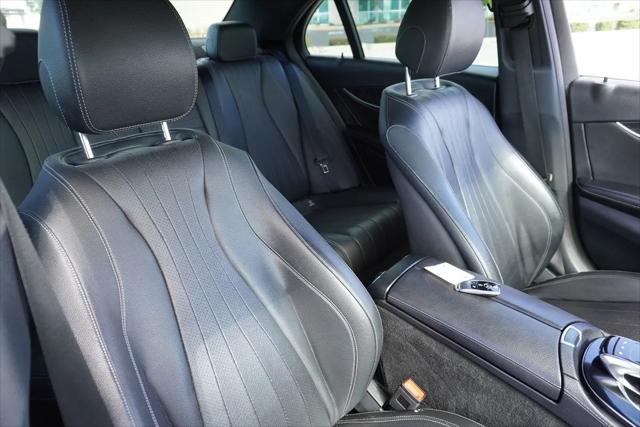 2017 Mercedes-Benz E-CLASS E 300 E 300