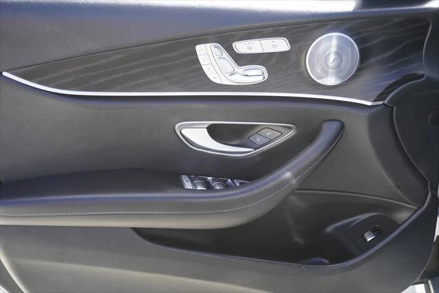 2017 Mercedes-Benz E-CLASS E 300 E 300