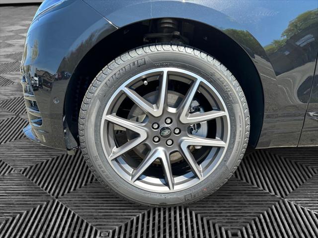 2026 Land Rover Range Rover Velar P400 Dynamic SE