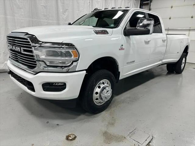 2024 Ram 3500 Laramie Crew Cab 4x4 8' Box