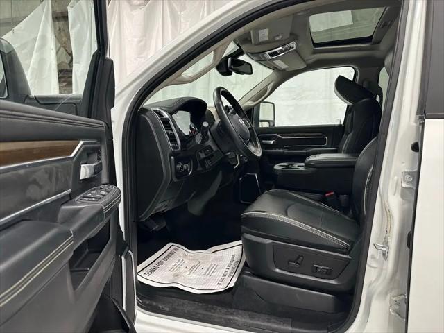 2024 Ram 3500 Laramie Crew Cab 4x4 8' Box