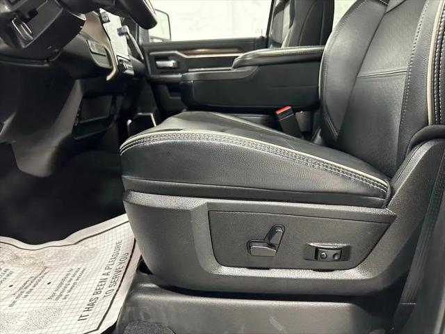 2024 Ram 3500 Laramie Crew Cab 4x4 8' Box