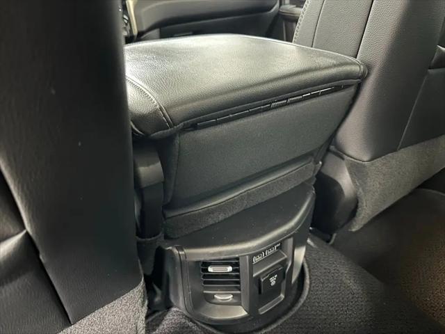 2024 Ram 3500 Laramie Crew Cab 4x4 8' Box