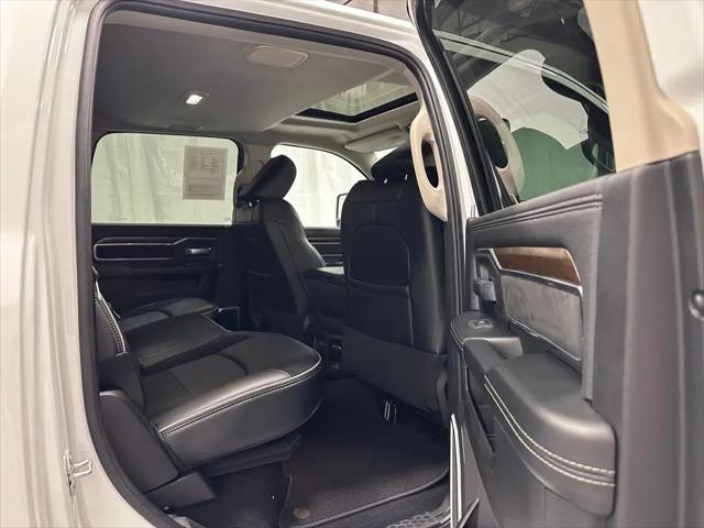 2024 Ram 3500 Laramie Crew Cab 4x4 8' Box