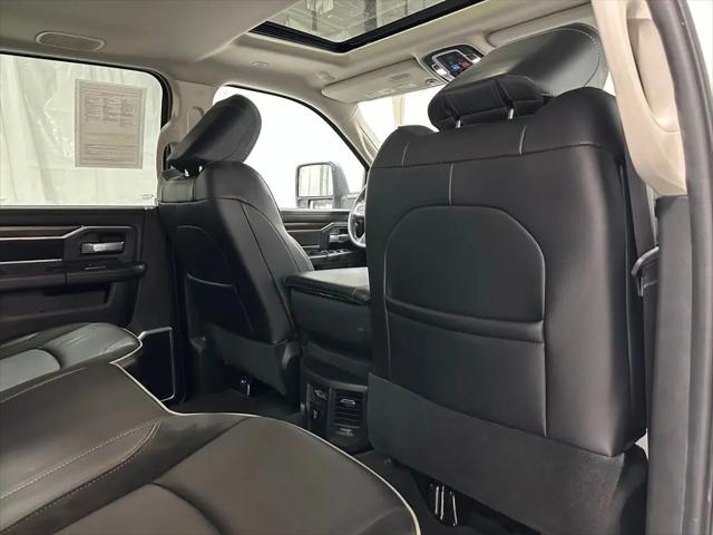 2024 Ram 3500 Laramie Crew Cab 4x4 8' Box