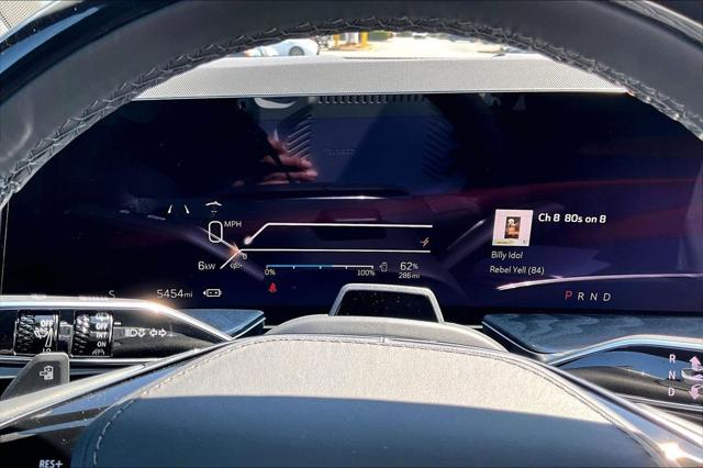 2025 Cadillac Escalade Luxury 2 AWD