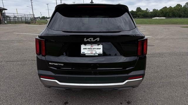 2025 Kia Sorento S