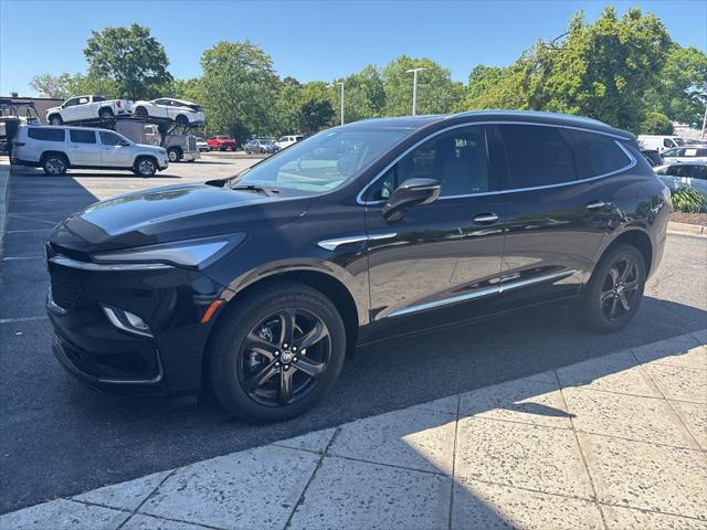 2023 Buick Enclave Essence FWD