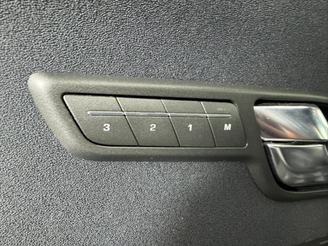2013 Land Rover Range Rover Evoque Pure