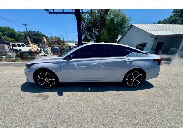 2024 Nissan Altima SR FWD