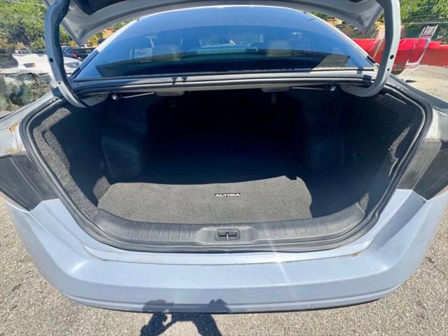 2024 Nissan Altima SR FWD