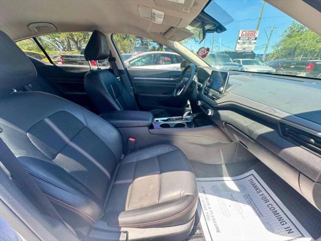 2024 Nissan Altima SR FWD