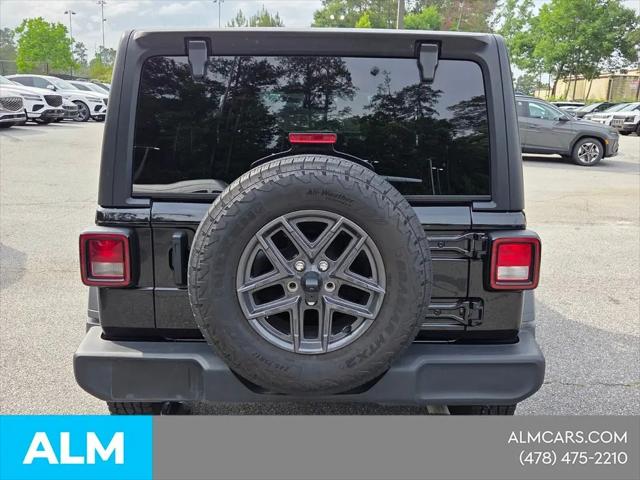 2025 Jeep Wrangler 4-Door Summit 4x4