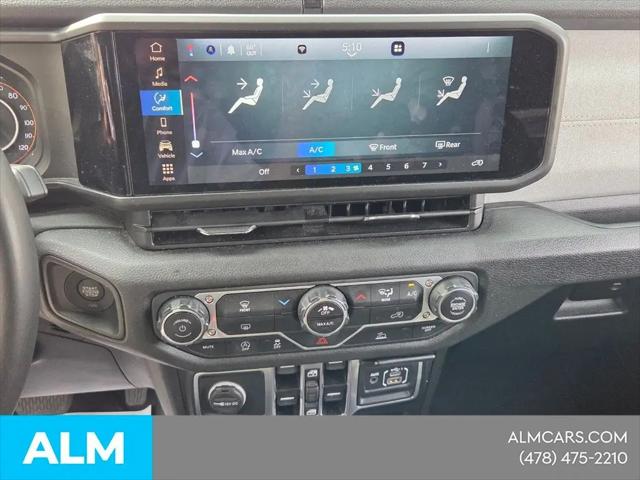2025 Jeep Wrangler 4-Door Summit 4x4