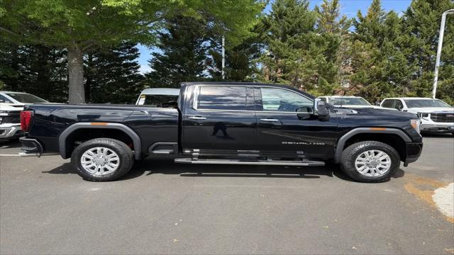 2022 GMC Sierra 2500HD 4WD Crew Cab Standard Bed Denali