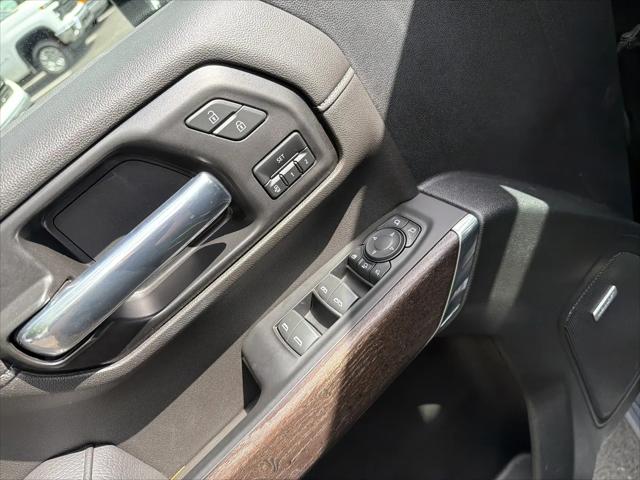 2022 GMC Sierra 2500HD 4WD Crew Cab Standard Bed Denali