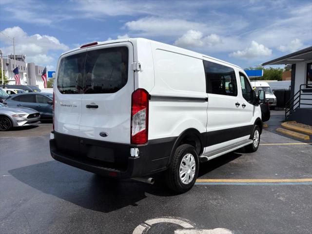 2025 Ford Transit Cargo Van w/RWB