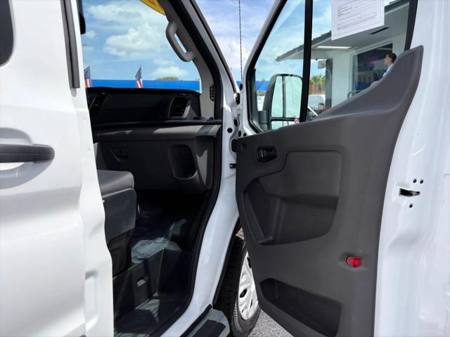 2025 Ford Transit Cargo Van w/RWB