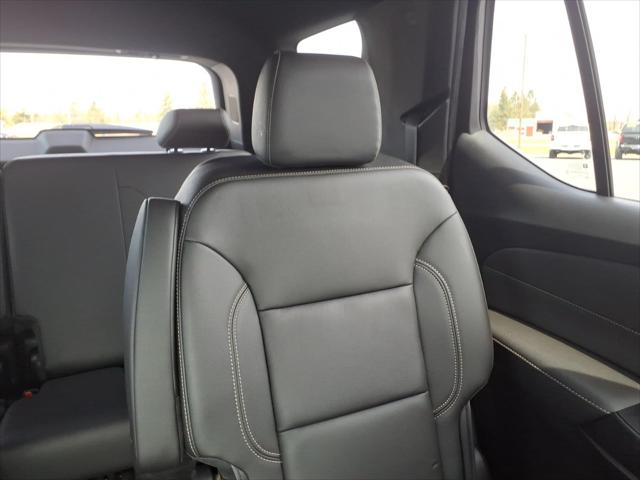 2023 Chevrolet Traverse AWD LT Leather