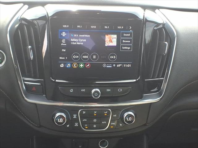 2023 Chevrolet Traverse AWD LT Leather