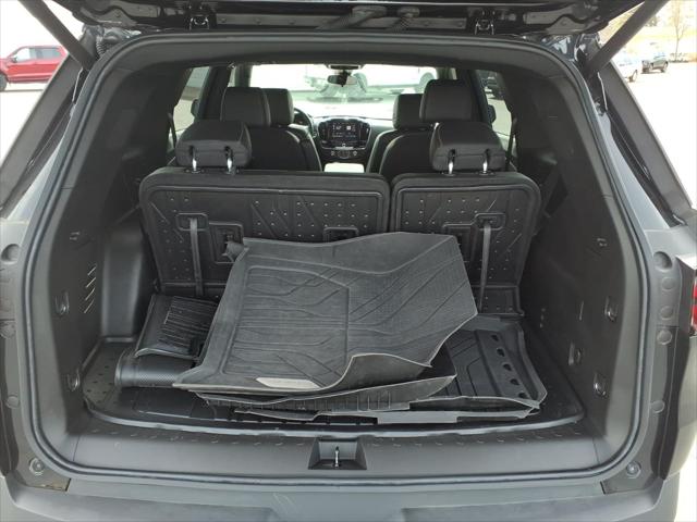2023 Chevrolet Traverse AWD LT Leather