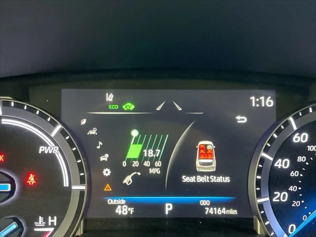 2022 Toyota Highlander Hybrid XLE