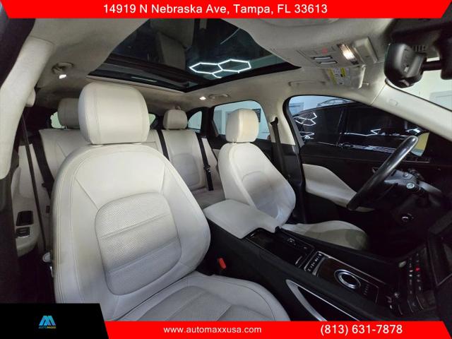 2019 Jaguar F-PACE 30t Prestige