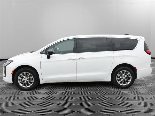 2027 Chrysler Pacifica PACIFICA SELECT AWD 2027 Chrysler Pacifica PACIFICA SELECT AWD