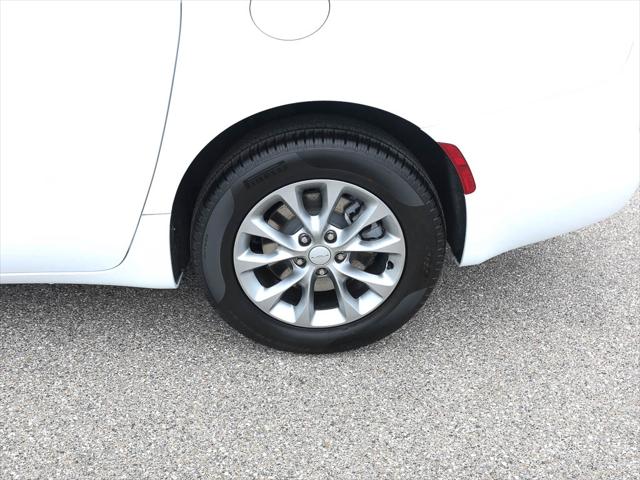 2027 Chrysler Pacifica PACIFICA SELECT AWD 2027 Chrysler Pacifica PACIFICA SELECT AWD