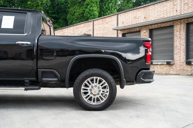 2022 Chevrolet Silverado 2500HD 4WD Crew Cab Standard Bed High Country