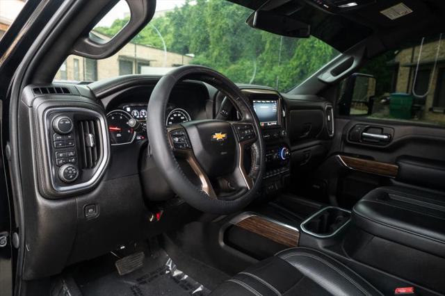 2022 Chevrolet Silverado 2500HD 4WD Crew Cab Standard Bed High Country