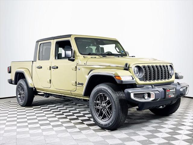2026 Jeep Gladiator GLADIATOR SPORT S 4X4 2026 Jeep Gladiator GLADIATOR SPORT S 4X4