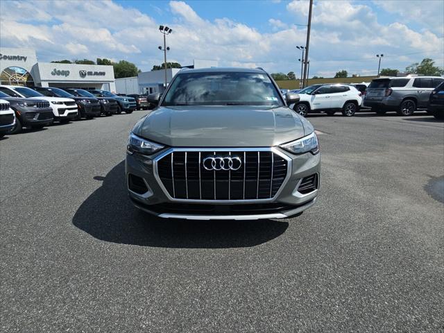 2022 Audi Q3 Premium 40 TFSI quattro Tiptronic 2022 Audi Q3 Premium 40 TFSI quattro Tiptronic