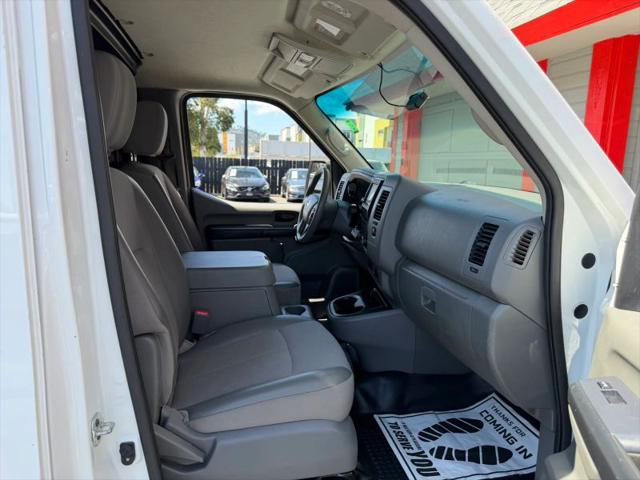 2021 Nissan 2500 SV Standard Roof V6