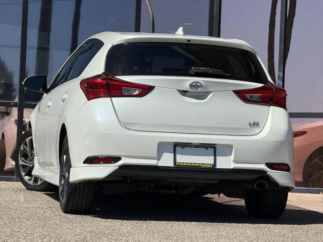2016 Scion iM Base