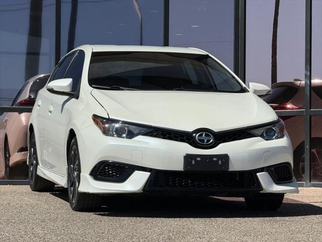 2016 Scion iM Base