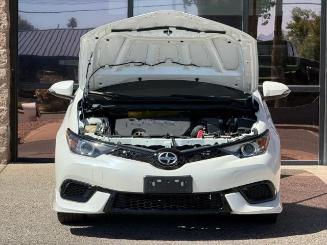 2016 Scion iM Base