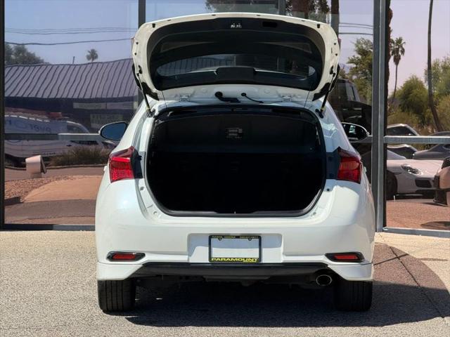 2016 Scion iM Base